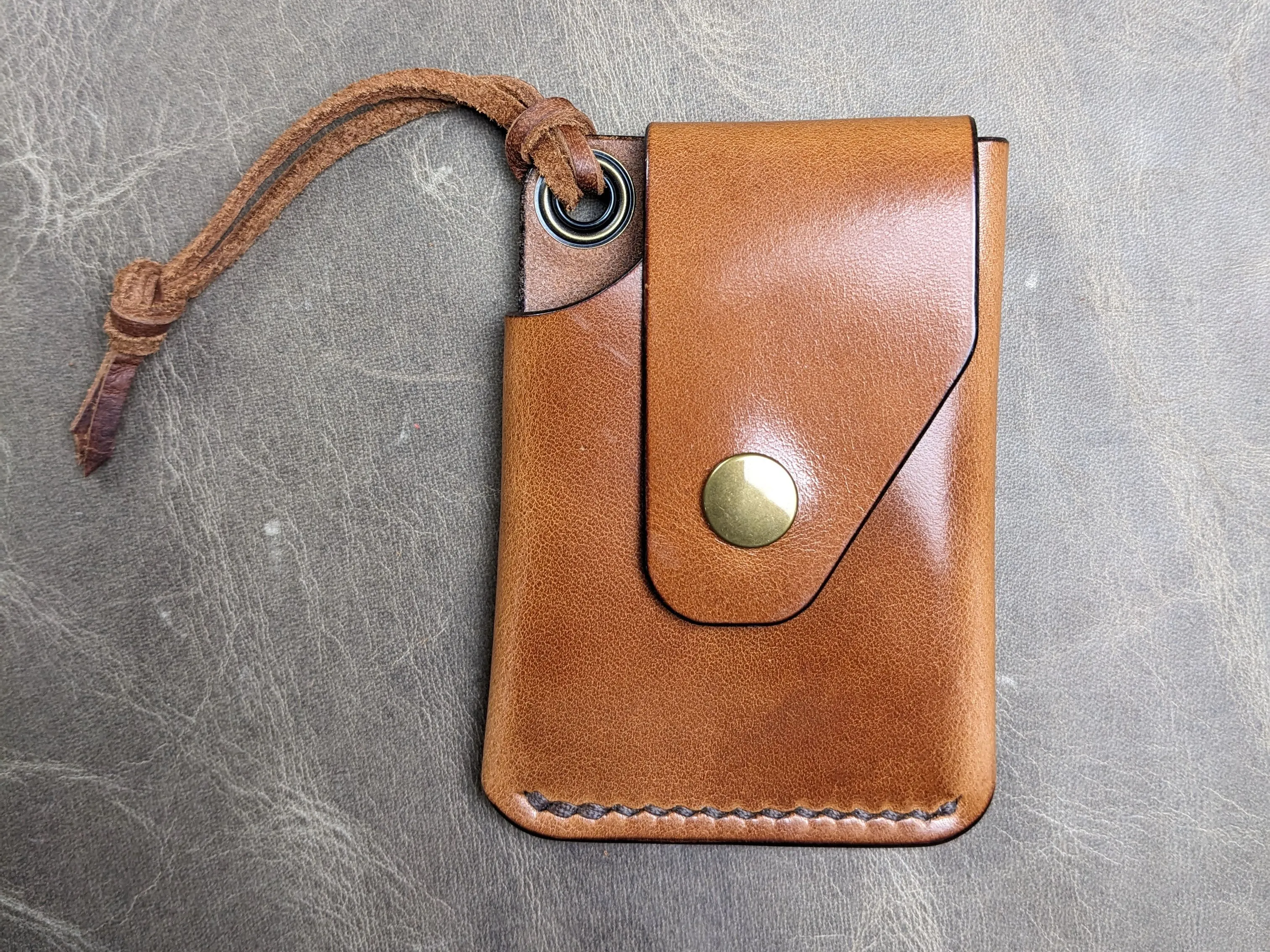 Hiker Wallet - Toffee Tan